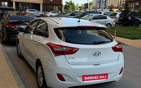 Hyundai i30 II рестайлинг, 2014 год, 950 000 рублей, 2 фотография