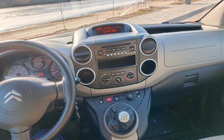 Citroen Berlingo II рестайлинг, 2011 год, 530 000 рублей, 11 фотография