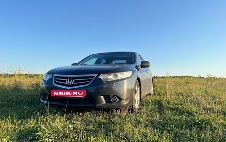 Honda Accord VIII рестайлинг, 2011 год, 970 000 рублей, 4 фотография