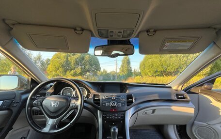 Honda Accord VIII рестайлинг, 2011 год, 970 000 рублей, 11 фотография