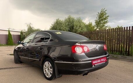 Volkswagen Passat B6, 2007 год, 600 000 рублей, 3 фотография