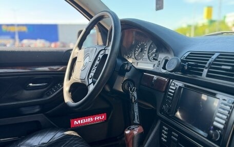 BMW 5 серия, 1996 год, 430 000 рублей, 11 фотография
