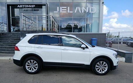 Volkswagen Tiguan II, 2019 год, 2 590 000 рублей, 4 фотография