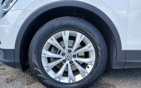 Volkswagen Tiguan II, 2019 год, 2 590 000 рублей, 13 фотография
