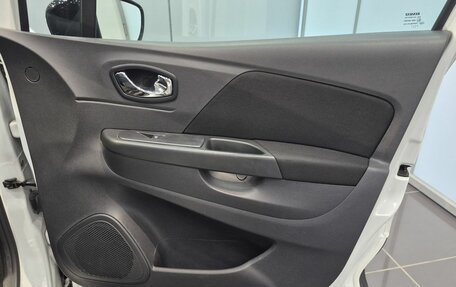 Renault Kaptur I рестайлинг, 2016 год, 1 196 000 рублей, 23 фотография