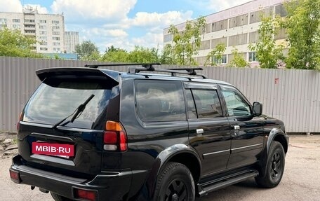 Mitsubishi Pajero Sport II рестайлинг, 2001 год, 725 000 рублей, 2 фотография