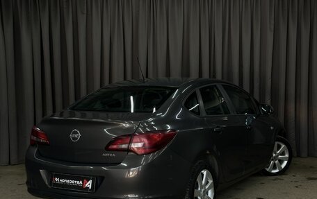 Opel Astra J, 2013 год, 669 999 рублей, 4 фотография