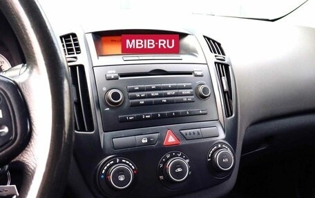 KIA cee'd I рестайлинг, 2008 год, 625 000 рублей, 11 фотография