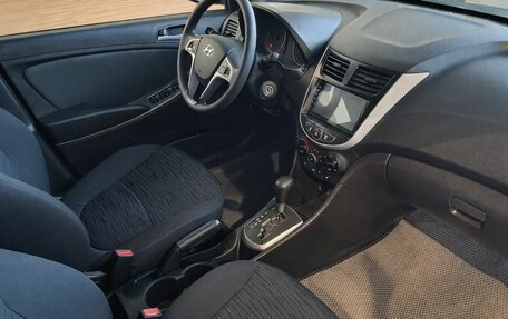 Hyundai Solaris II рестайлинг, 2016 год, 999 000 рублей, 8 фотография