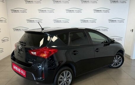 Toyota Auris II, 2013 год, 1 620 000 рублей, 2 фотография