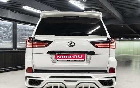Lexus LX III, 2017 год, 11 000 000 рублей, 5 фотография