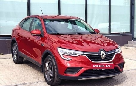 Renault Arkana I, 2021 год, 1 799 000 рублей, 7 фотография