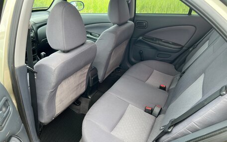 Nissan Almera, 2004 год, 325 000 рублей, 16 фотография