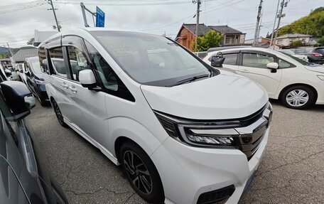 Honda Stepwgn IV, 2022 год, 1 900 000 рублей, 31 фотография