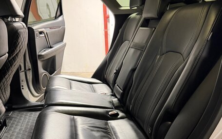 Lexus RX IV рестайлинг, 2017 год, 3 400 000 рублей, 5 фотография