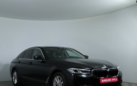 BMW 5 серия, 2021 год, 4 299 000 рублей, 3 фотография