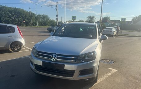 Volkswagen Touareg III, 2012 год, 2 700 000 рублей, 2 фотография
