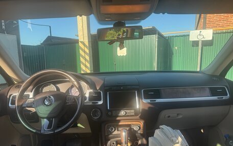 Volkswagen Touareg III, 2012 год, 2 700 000 рублей, 7 фотография