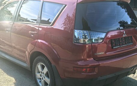 Mitsubishi Outlander III рестайлинг 3, 2011 год, 200 000 рублей, 3 фотография