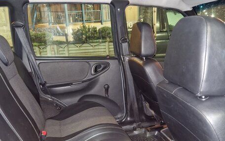 Chevrolet Niva I рестайлинг, 2013 год, 440 000 рублей, 12 фотография