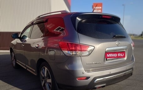 Nissan Pathfinder, 2014 год, 2 000 000 рублей, 6 фотография