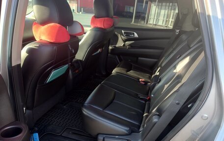 Nissan Pathfinder, 2014 год, 2 000 000 рублей, 14 фотография