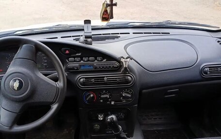 Chevrolet Niva I рестайлинг, 2013 год, 730 000 рублей, 3 фотография