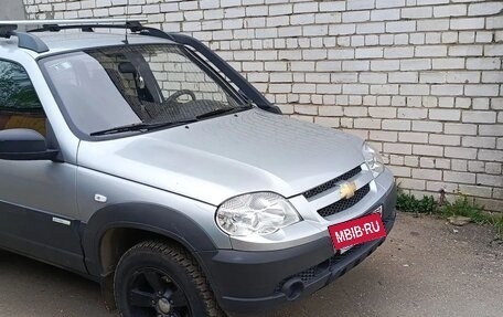 Chevrolet Niva I рестайлинг, 2013 год, 730 000 рублей, 7 фотография