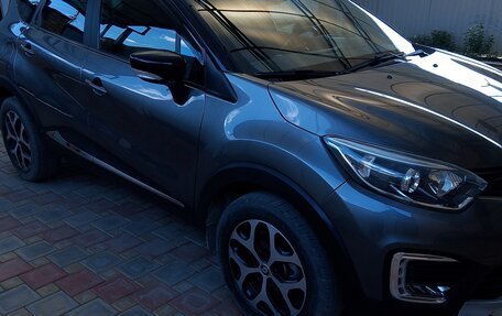 Renault Kaptur I рестайлинг, 2016 год, 1 100 000 рублей, 1 фотография