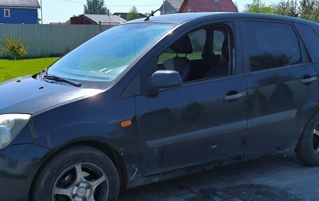 Ford Fiesta, 2006 год, 220 000 рублей, 2 фотография