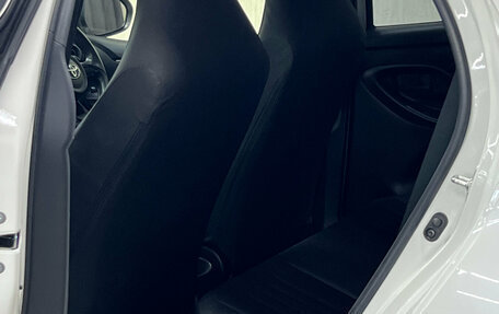 Toyota Yaris, 2020 год, 1 257 000 рублей, 19 фотография