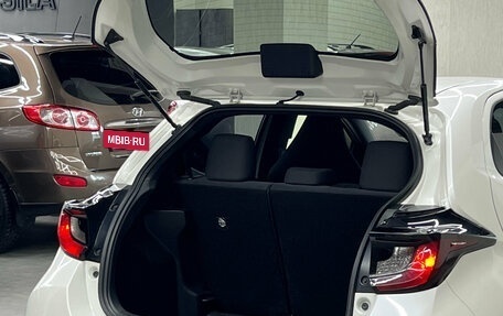 Toyota Yaris, 2020 год, 1 257 000 рублей, 28 фотография
