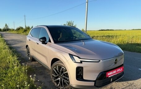 Volvo XC70, 2025 год, 6 700 000 рублей, 4 фотография
