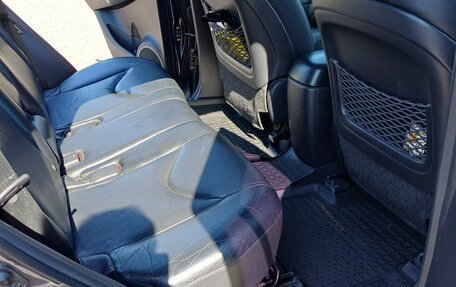 Toyota RAV4, 2011 год, 1 300 000 рублей, 7 фотография