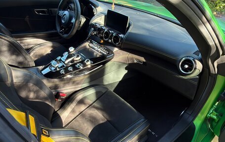 Mercedes-Benz AMG GT I рестайлинг, 2017 год, 13 000 000 рублей, 10 фотография