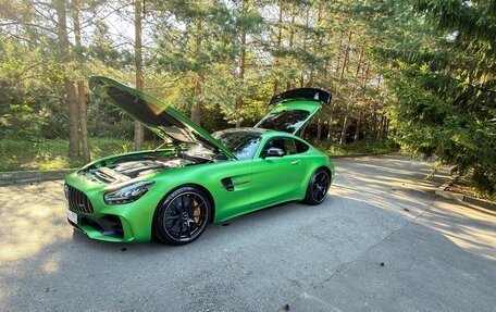 Mercedes-Benz AMG GT I рестайлинг, 2017 год, 13 000 000 рублей, 15 фотография