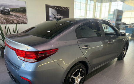 KIA Rio IV, 2018 год, 1 299 000 рублей, 15 фотография