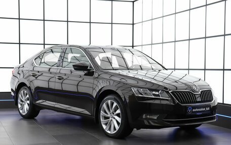 Skoda Superb III рестайлинг, 2017 год, 2 099 000 рублей, 3 фотография