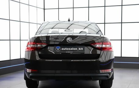 Skoda Superb III рестайлинг, 2017 год, 2 099 000 рублей, 5 фотография