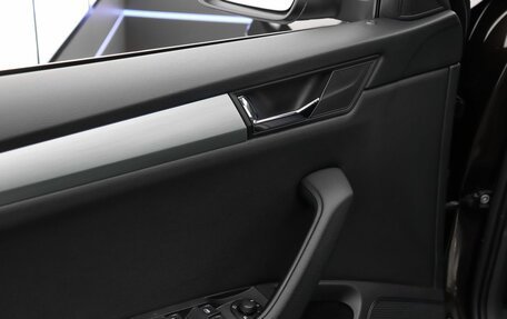 Skoda Superb III рестайлинг, 2017 год, 2 099 000 рублей, 13 фотография