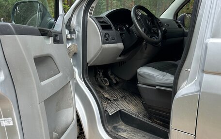 Volkswagen Caravelle T5, 2012 год, 1 250 000 рублей, 5 фотография