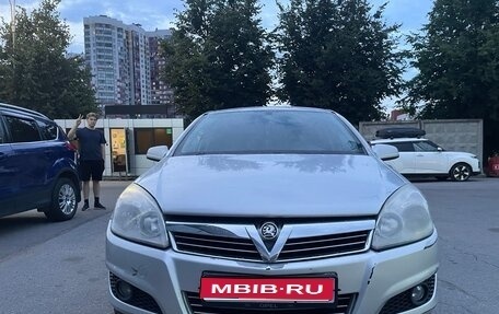 Opel Astra H, 2007 год, 390 000 рублей, 1 фотография