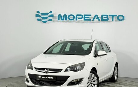 Opel Astra J, 2014 год, 890 000 рублей, 1 фотография