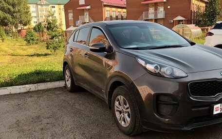 KIA Sportage IV рестайлинг, 2017 год, 2 450 000 рублей, 2 фотография