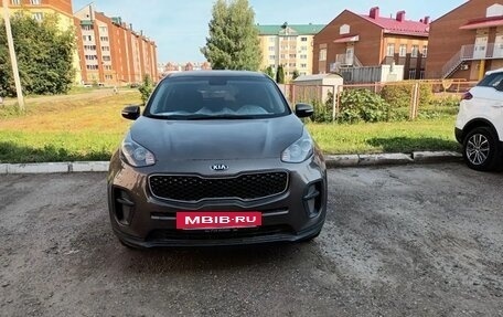 KIA Sportage IV рестайлинг, 2017 год, 2 450 000 рублей, 3 фотография