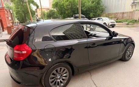 BMW 1 серия, 2011 год, 1 050 000 рублей, 5 фотография
