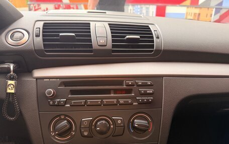 BMW 1 серия, 2011 год, 1 050 000 рублей, 14 фотография