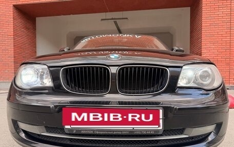 BMW 1 серия, 2011 год, 1 050 000 рублей, 7 фотография