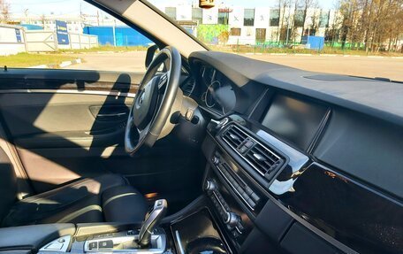 BMW 5 серия, 2014 год, 2 950 000 рублей, 13 фотография