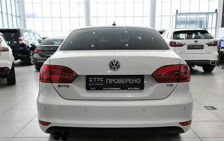 Volkswagen Jetta VI, 2013 год, 970 000 рублей, 7 фотография